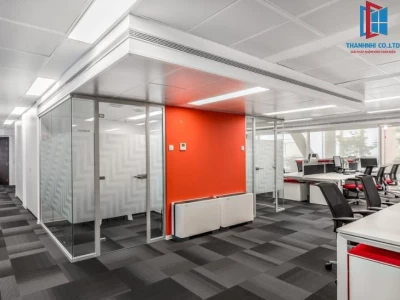 Vách kính cường lực văn phòng – Mẫu 03