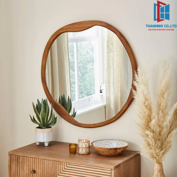 Gương tròn khung gỗ tự nhiên CNC70, kích thước 60*60 cm