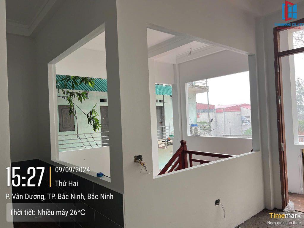 thi-cong-cua-nhom-kinh-cong-trinh-bac-ninh-4