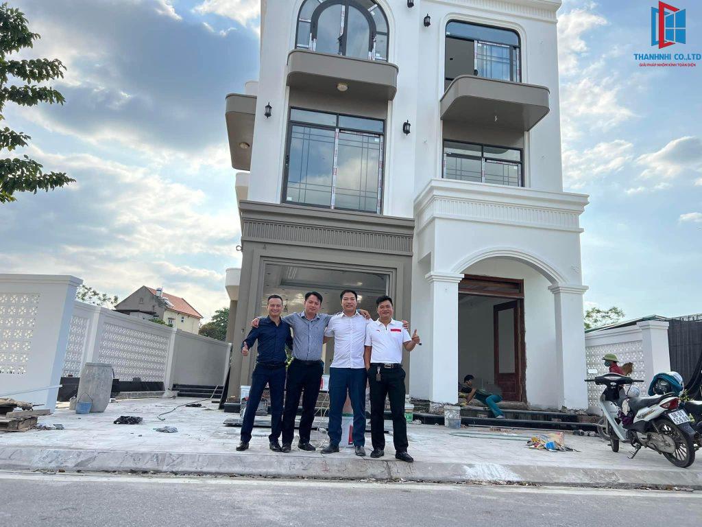 Thi công nhôm kính cho công trình Biệt thự